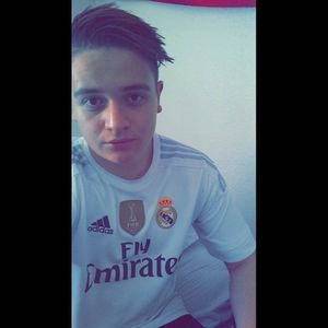 Meet your Posher, Nickolas