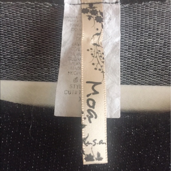 Long sleeve top with plaid details - Picture 3 of 3