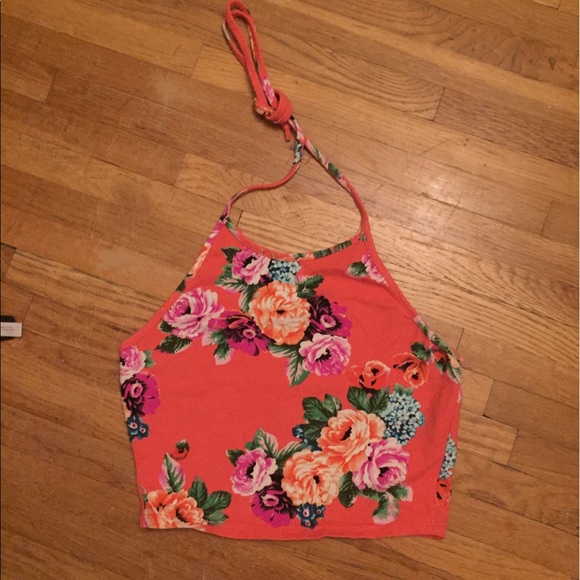 Brandy Melville Tops - Brandy Millville crop top