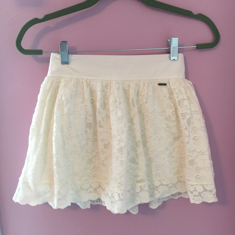 NWOT White Lace Hollister Skirt
