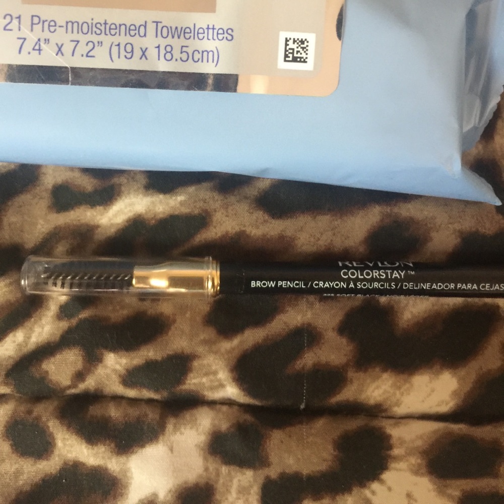 Makeup Bundle ๐๐ - Picture 5 of 6