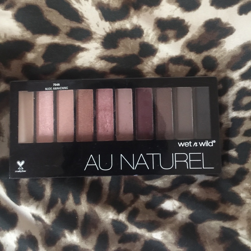 Makeup Bundle ๐๐ - Picture 6 of 6