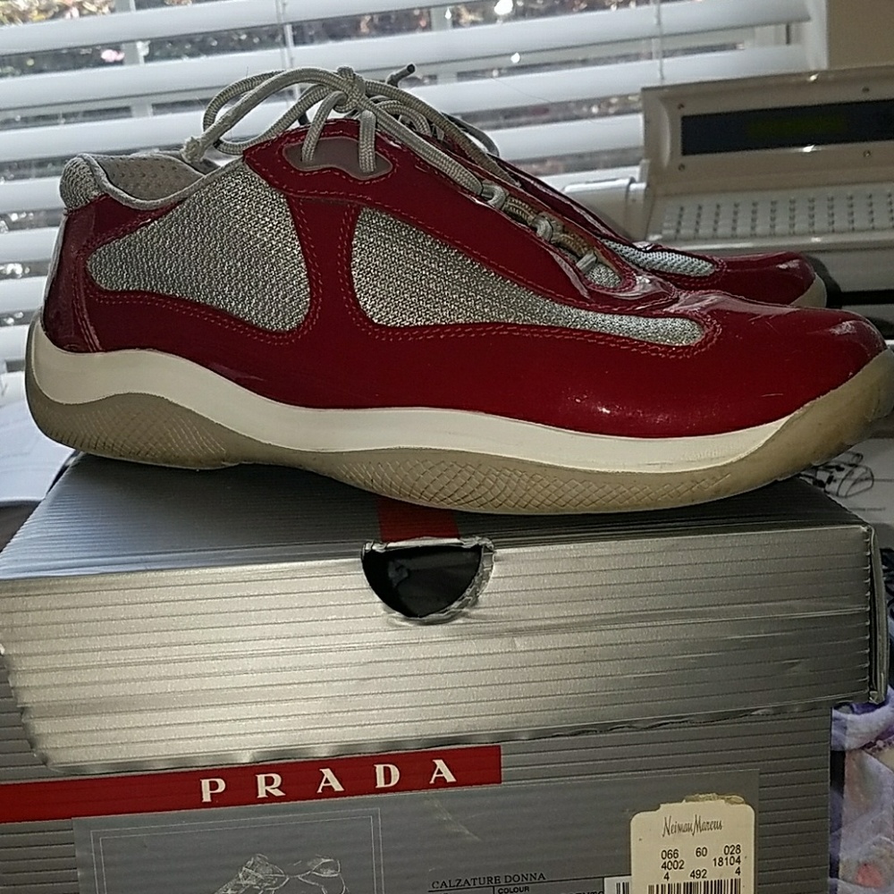 Sneakers