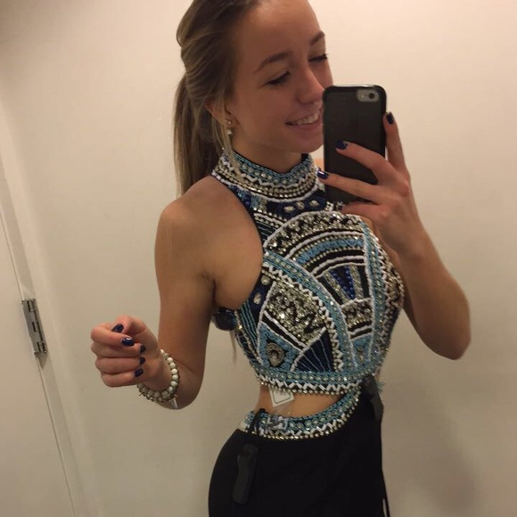 Evening dress - Picture 2 of 3