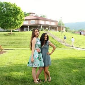 Meet your Posher, Veronica