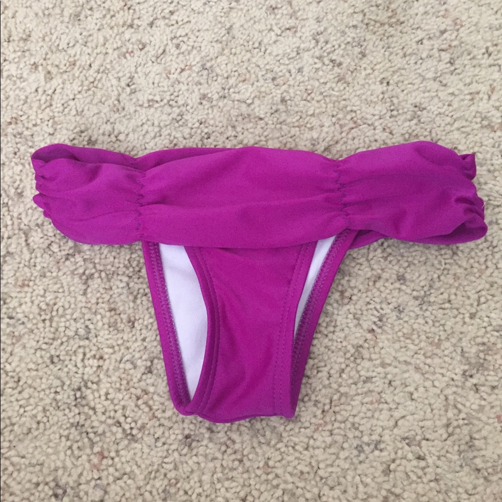 cheeky boom boom brazil bikini bottoms!!