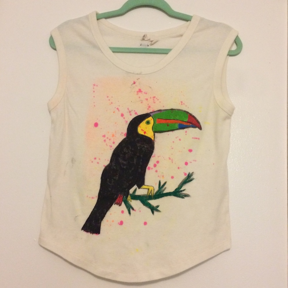 Comfy Roxy tank with hand painted tropical toucan