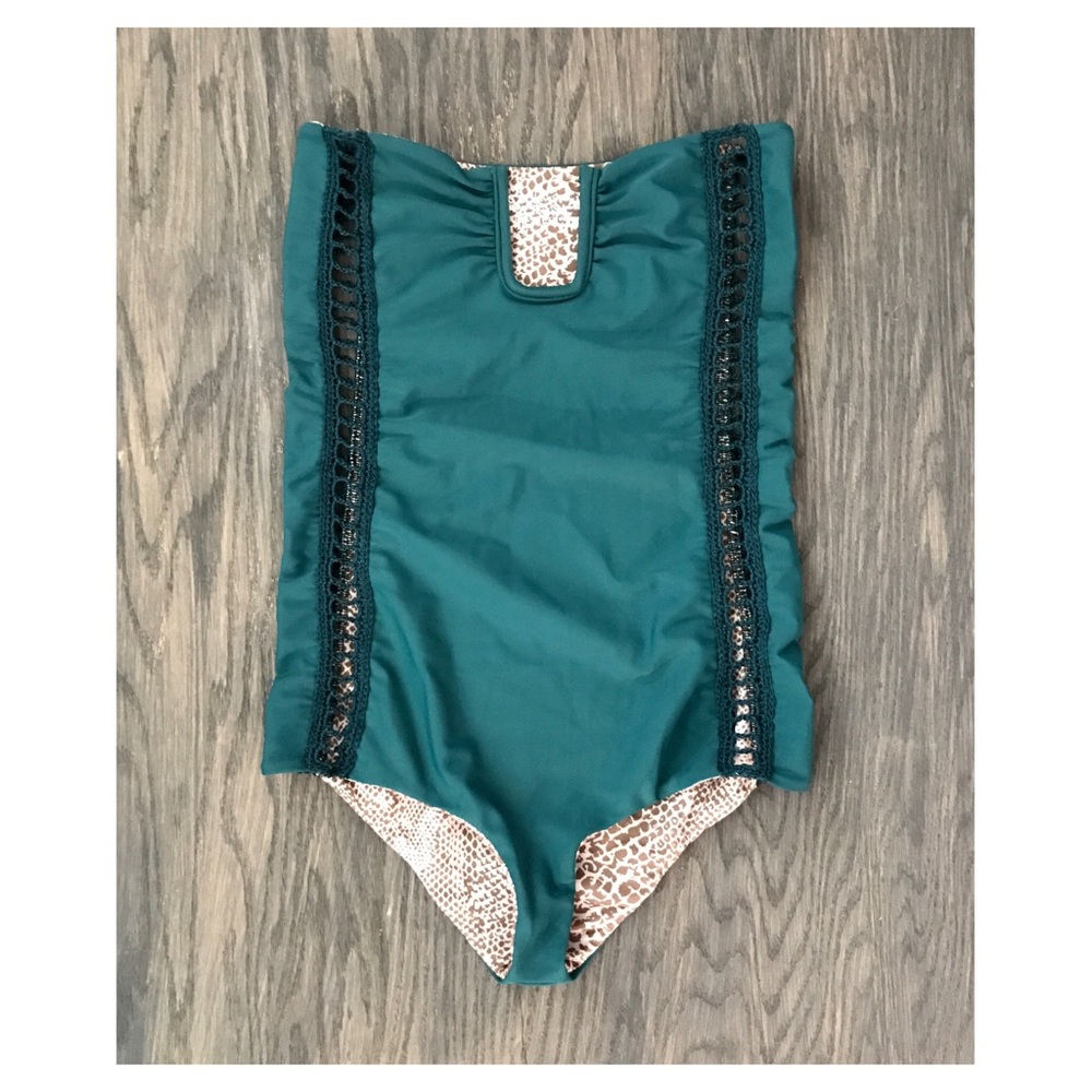 ACACIA SWIMWEAR "AFRICA" Suit in "SEAWEED" SZ. XS