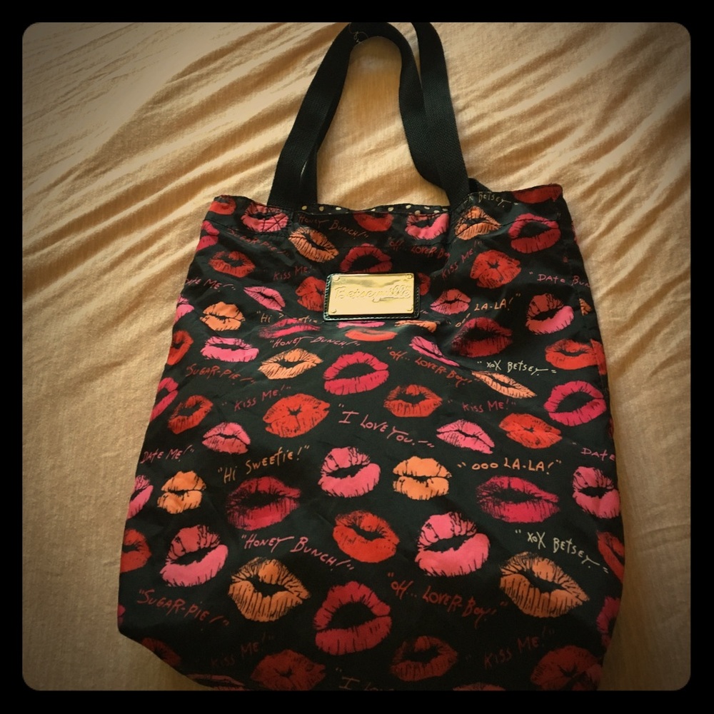 Betsyville tote nylon bag