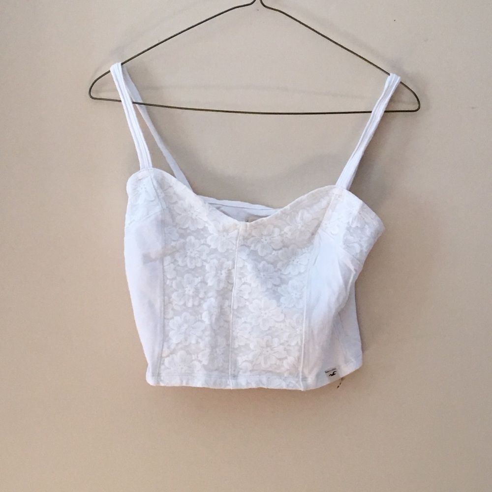 Hollister size XS white crop top w lace detailing