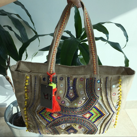 EMBELLISHED BAG WITH TASSEL - Picture 2 of 8