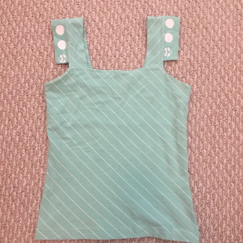 Stussy top in a beautiful sea green color