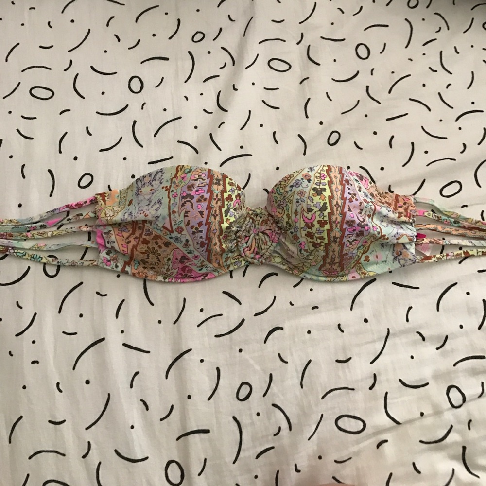 Victoria's Secret strapless bikini top 32C