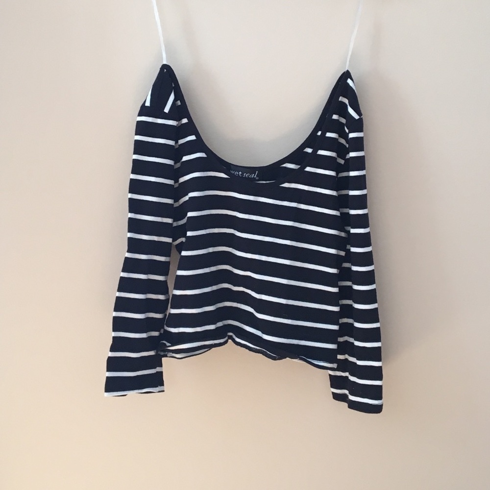 Size Medium black & white striped crop top