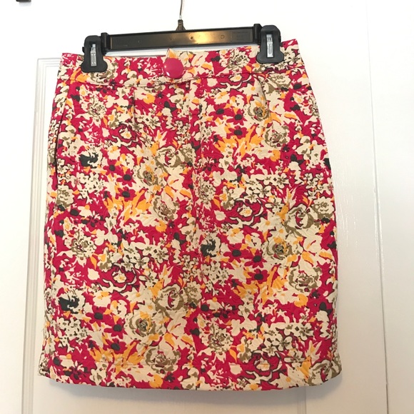 cute Tulle skirt for work or play! - Picture 2 of 6