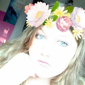 Meet your Posher, Briana