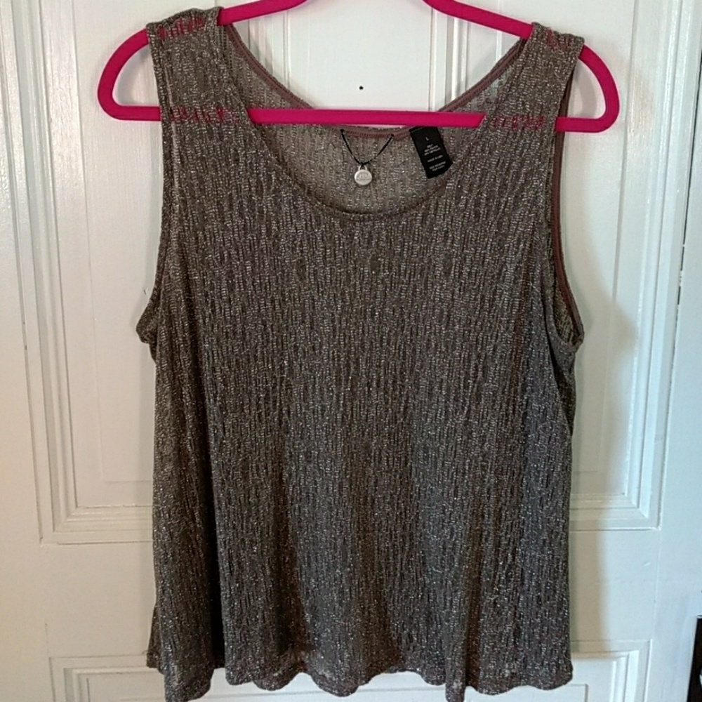 BKE boutique taupe silvered tank