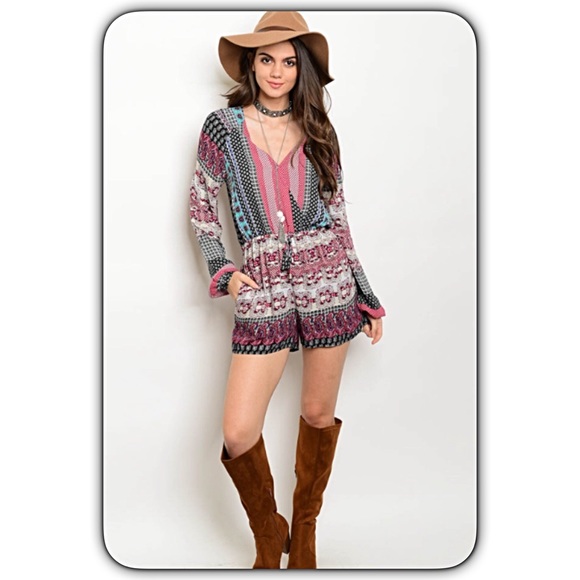 Flirty & Gorgeous Boho Chic Surplice Romper M - Picture 2 of 4