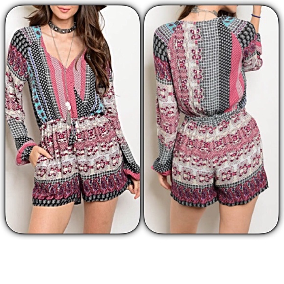 Flirty & Gorgeous Boho Chic Surplice Romper M - Picture 3 of 4