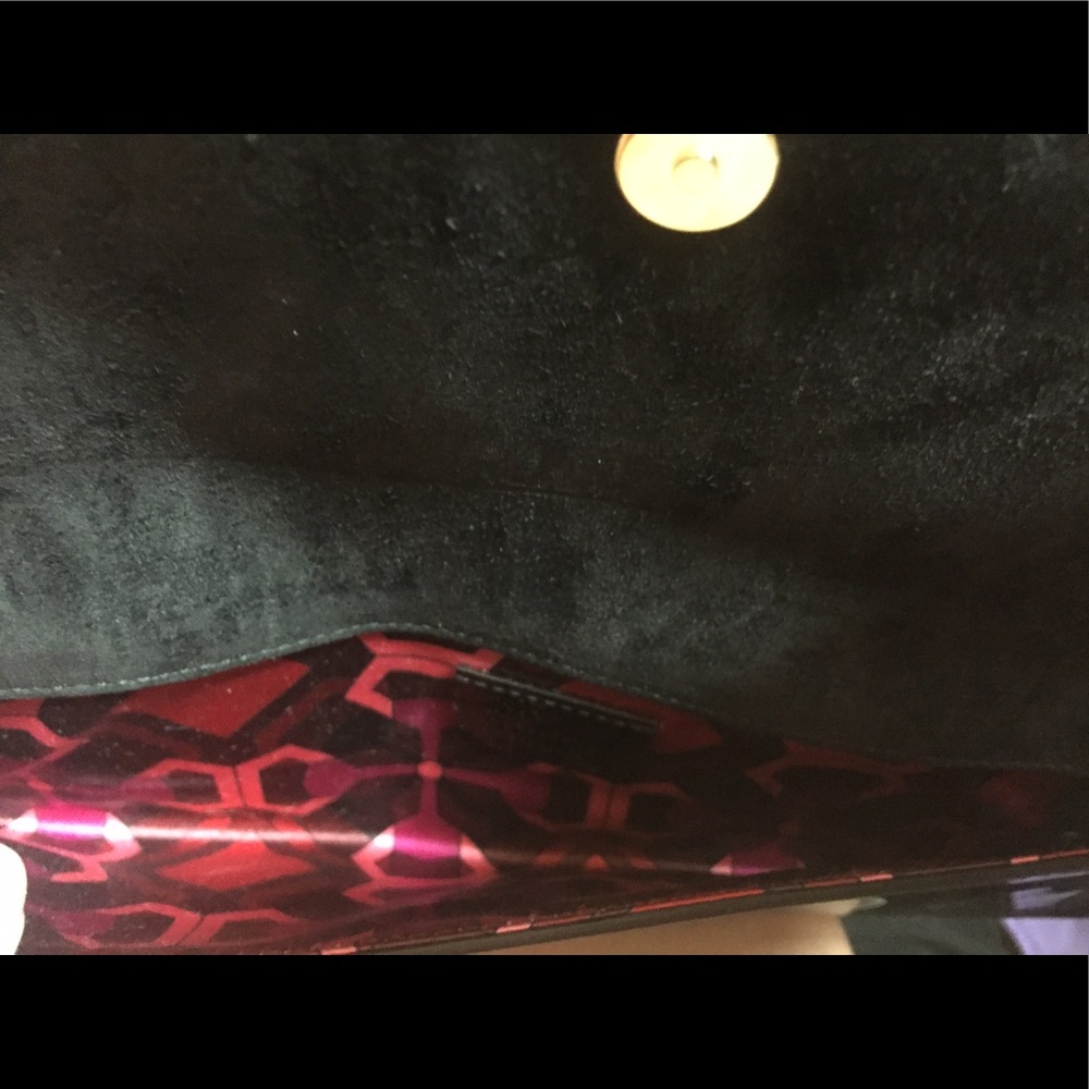 Gucci Patent Leather Clutch - Mirror Collection - Picture 4 of 4