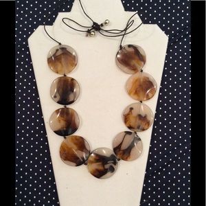 Loft tortishell necklace