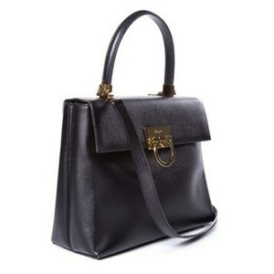 Salvatore Faragamo
Purse