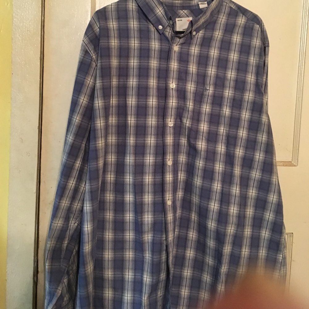 Dockers long sleeve shirt, extra large