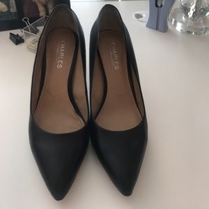 Charles by Charles David Black Pumps