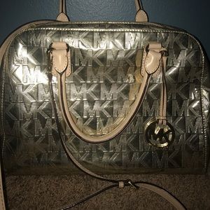 Authentic MK bag! 🔅