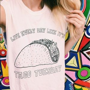 ✨RARE✨ Jac Vanek "Taco Tuesday" Muscle Tank!