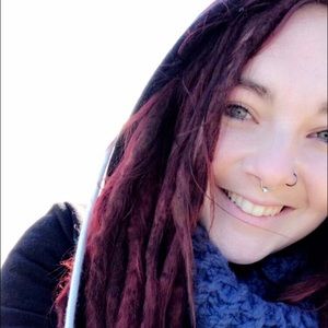 Meet your Posher, Lexie