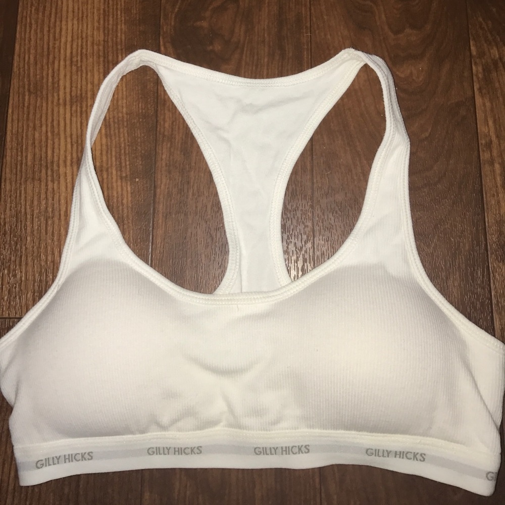 GILLY Hicks white sports bra