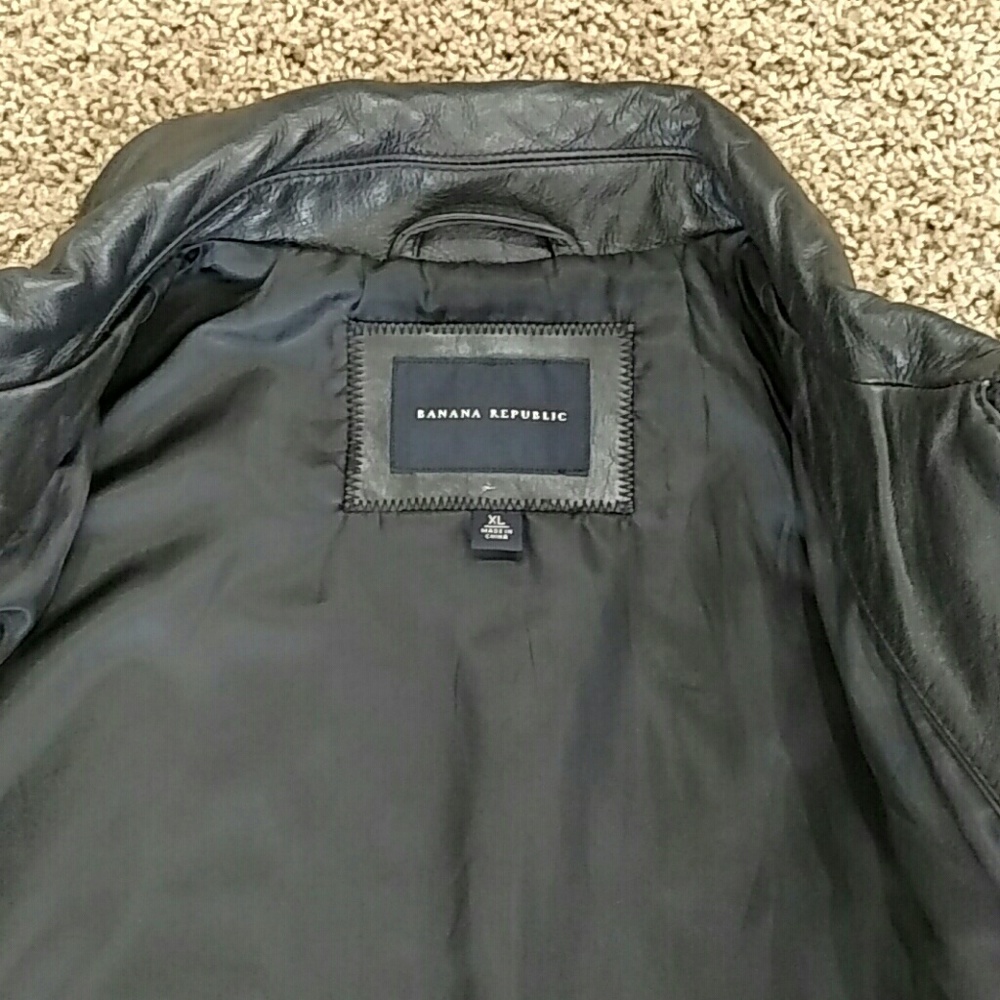 Banana Republic Mens Leather Jacket - Picture 2 of 5