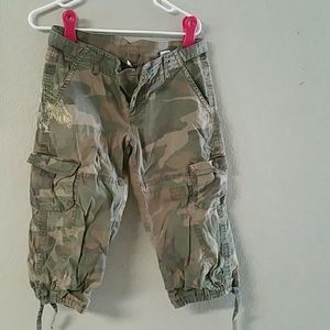 Camo capris size 11