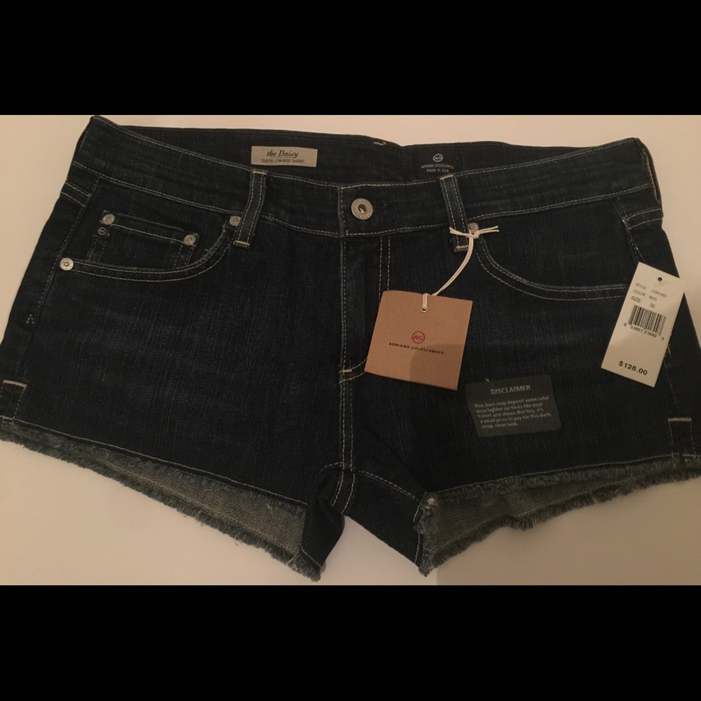 NWT Designer AG Ladies Denim Shorts Size 30