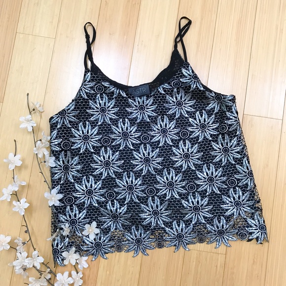 Anthropologie Tops - Anthropologie ASTR amazing top, M.