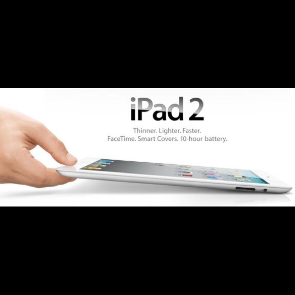 SOLD White Apple iPad 2 16GB with Juicy Couture