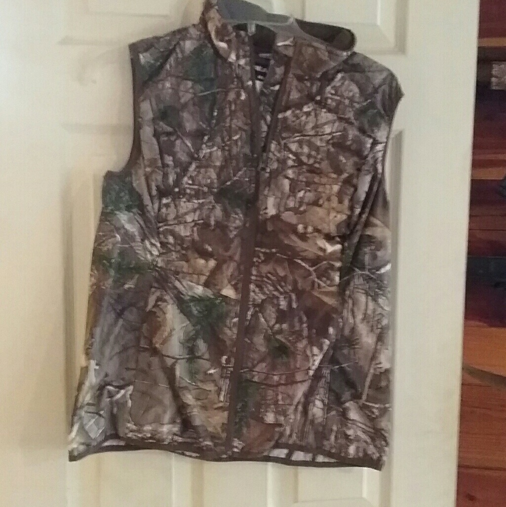 Realtree vest