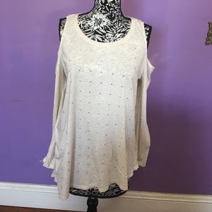 Open shoulder long sleeve