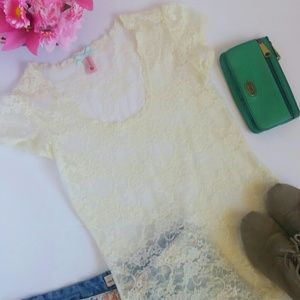Final Price Drop Downeast Ivory Lace Top