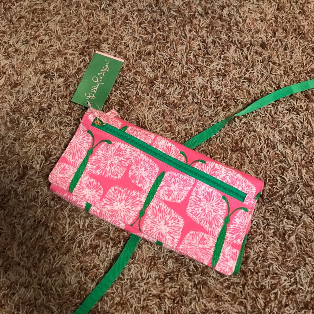 Lilly Pulitzer Jewelry Roll