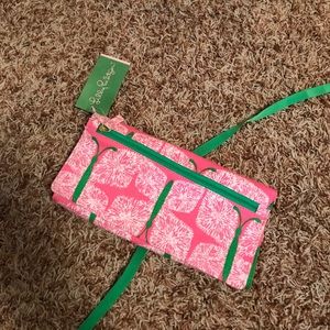 Lilly Pulitzer Jewelry Roll