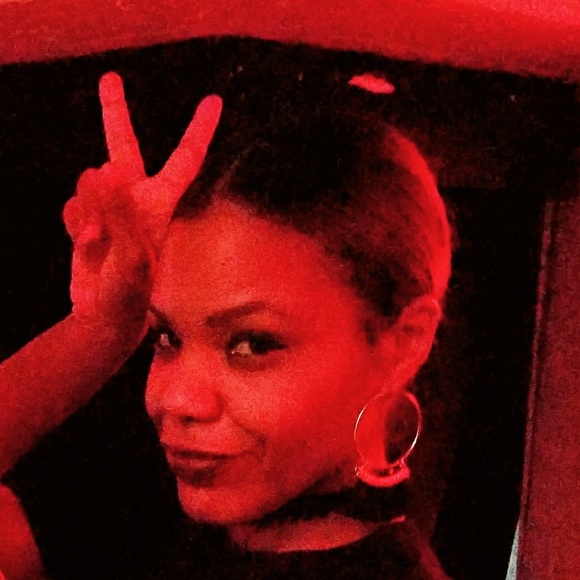 Meet your Posher, vintage mermaid - Picture 3 of 3