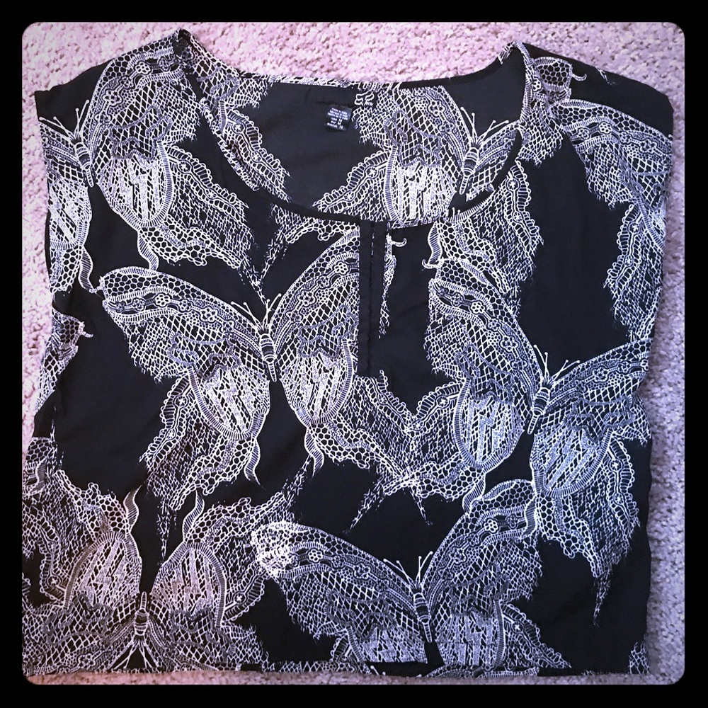 Butterfly crop top