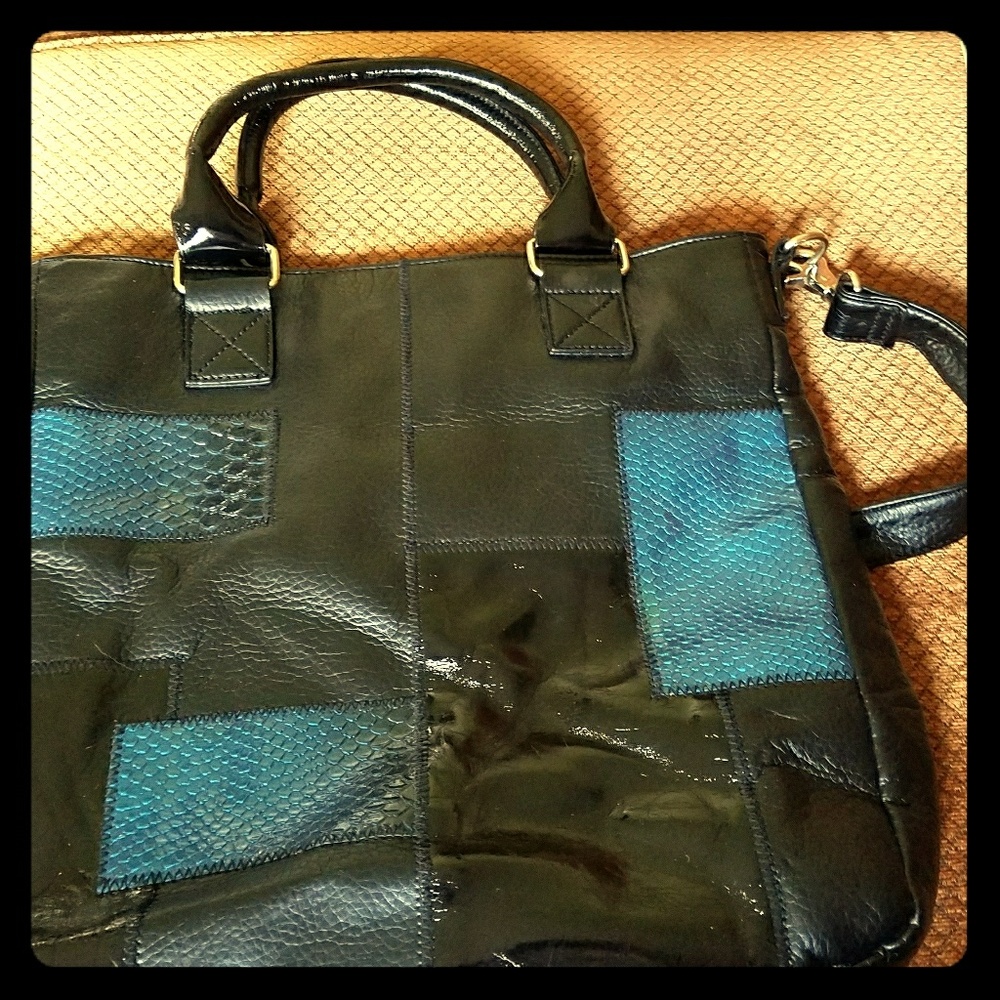 **sold** EUC Candies bag with shoulder strap