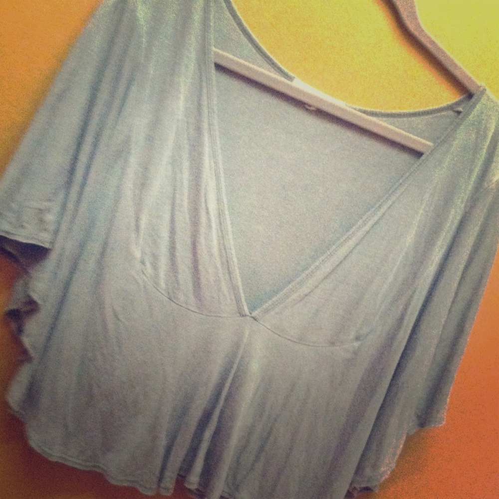 💜Cute Cropped Shirt💜