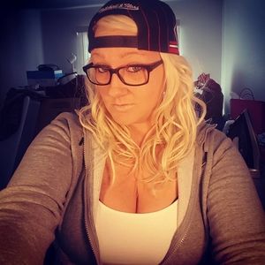 Meet your Posher, Leah