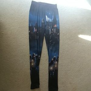Hot Topic Hogwarts Leggings