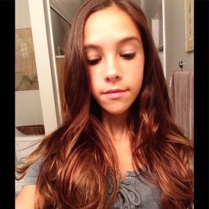 Meet your Posher, Tava