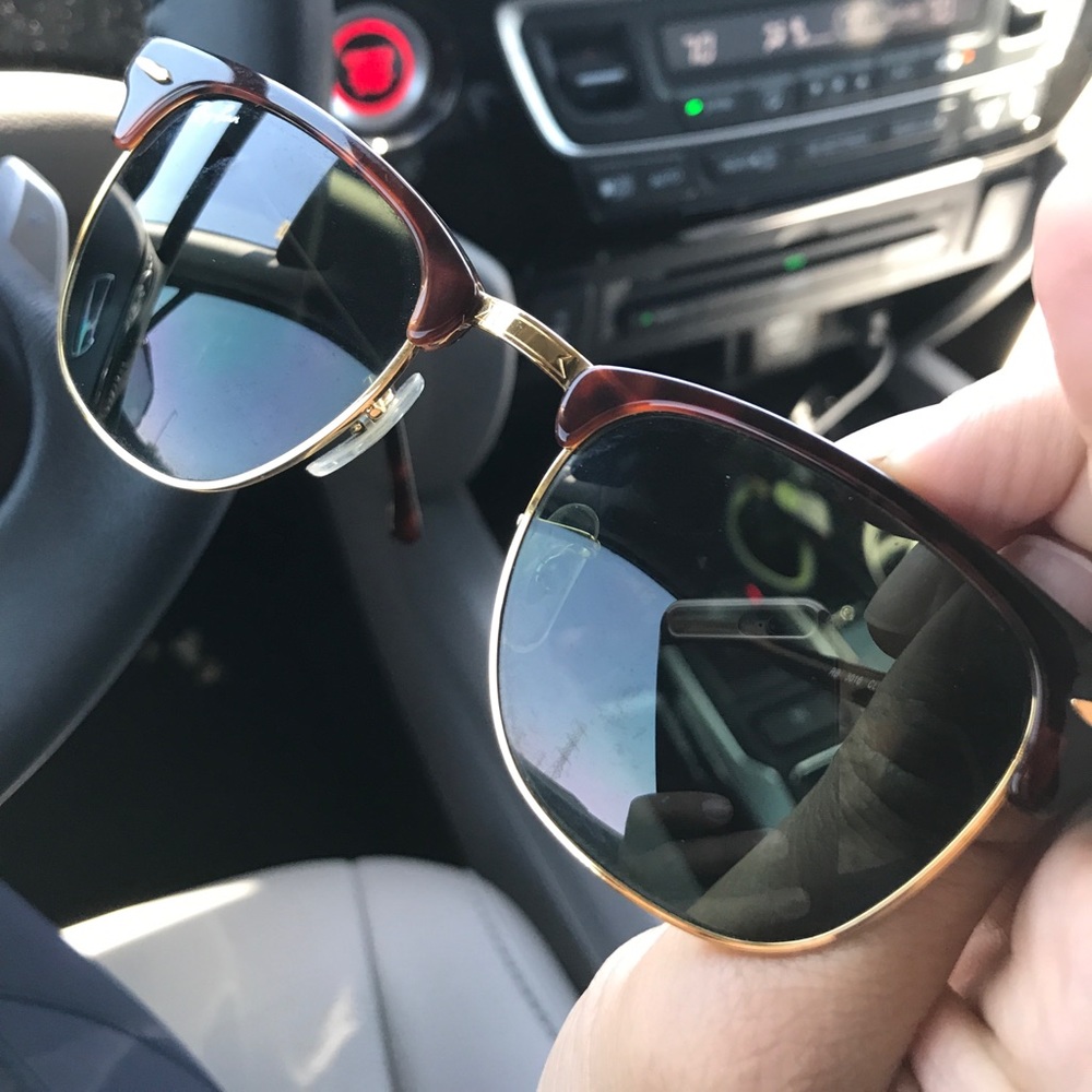 Tortoise and gold ray ban clubmasters